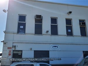 180 m² Commercial space in Newlands West