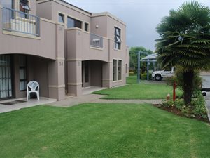 2 Bed Townhouse in Jansen Park