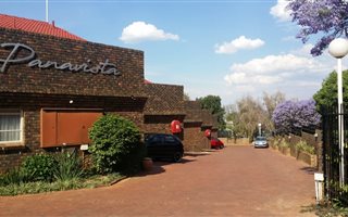 3 Bedroom Duplex in Waterkloof Glen