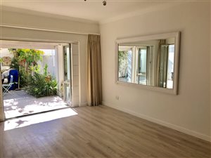 2 Bed Apartment in Claremont Upper
