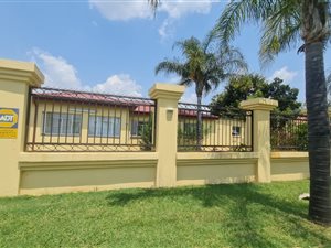 4 Bed House in Wespark