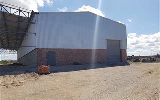 2200 m² Industrial space in Motherwell