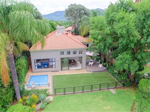 4 Bed House in Pecanwood