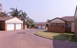 3 Bedroom Townhouse in Moreleta Park