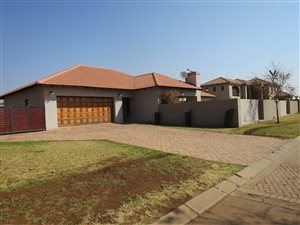 4 Bed House in The Meadows
