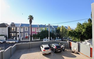 2 Bedroom Apartment in Three Anchor Bay