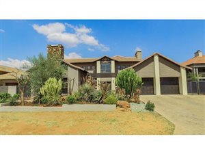 4 Bed House in Silver Lakes
