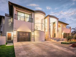 6 Bedroom House in Savannah Hills