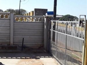 3 Bed House in Austerville