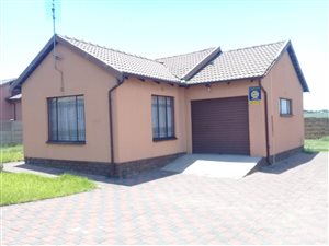 3 Bed House in Tasbet Park