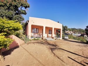 8 Bed House in Verulam