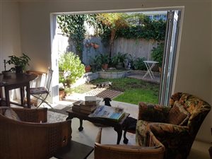 1 Bedroom House in Wynberg