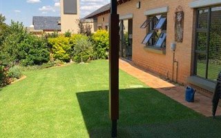 2 Bedroom House in Retire at Midstream