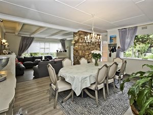 4 Bed House in Sunningdale