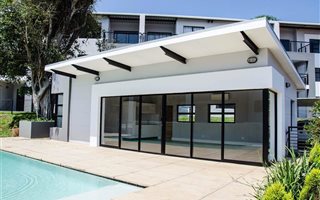2 Bedroom Simplex in Athlone Park