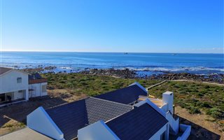 4 Bedroom House in Sandy Point