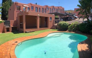 2 Bedroom Townhouse in Malvern