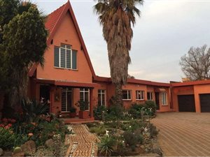 5 Bed House in Farrar Park