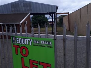 1200 m² Land available in Mkondeni