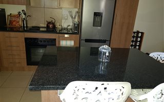 2 Bedroom Apartment in Ruimsig