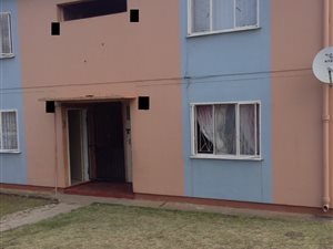 1 Bed Flat in Caneside