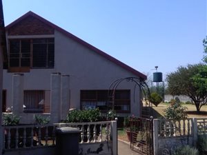 4.8 ha Farm in Randfontein