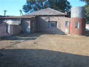3 Bed House in De Deur