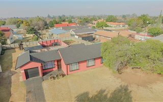 4 Bedroom House in Mayberry Park