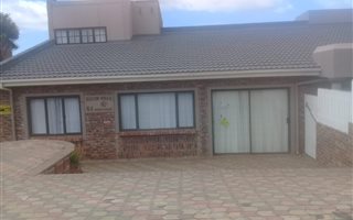 2 Bedroom Apartment in Dana Bay