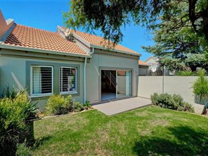 2 Bed Townhouse in Sunninghill