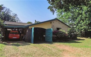 4 Bedroom House in Athlone Park