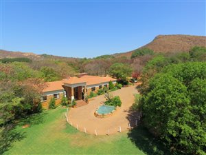 640 m² Commercial space in Zandfontein AH