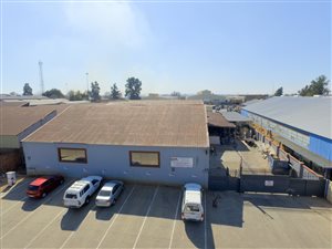 1700 m² Commercial space in Alrode