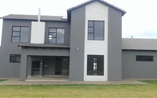 3 Bedroom House in Midstream Meadows