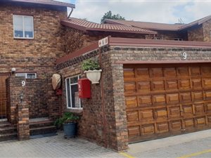 3 Bed Apartment in Brackenhurst