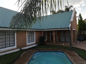 4 Bed House in Equestria