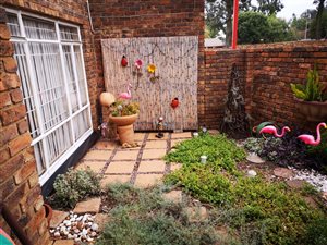 2 Bed Apartment in Brackendowns