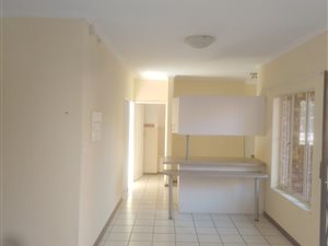 2 Bed House in Doornpoort and surrounds