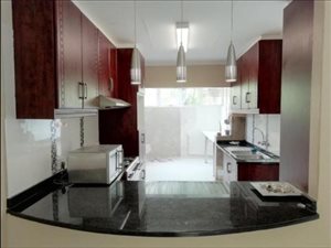 3 Bedroom Simplex in Sherwood