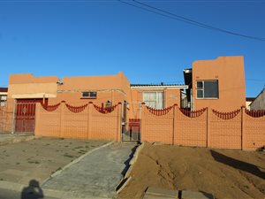 2 Bed House in Mdantsane