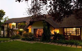 8 Bedroom House in Bayswater