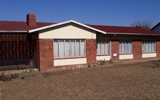 4 Bedroom House in Barry Hertzog Park