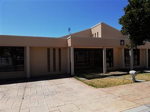3 Bed House in Goodwood Estate
