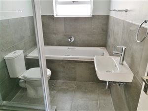 3 Bedroom Townhouse in Salisbury Park