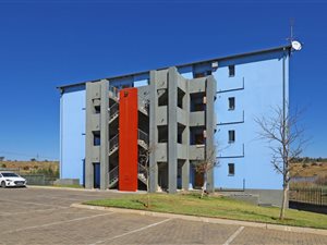 2 Bed Apartment in Fleurhof
