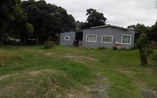 12 Bedroom House in Dassenhoek