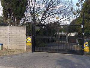4 Bed House in Kelvin