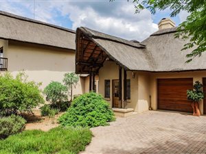 3 Bed House in Leeuwfontein