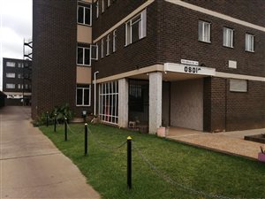 2 Bed Flat in Eloffsdal