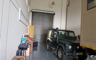 402 m² Industrial space in Halfway House
